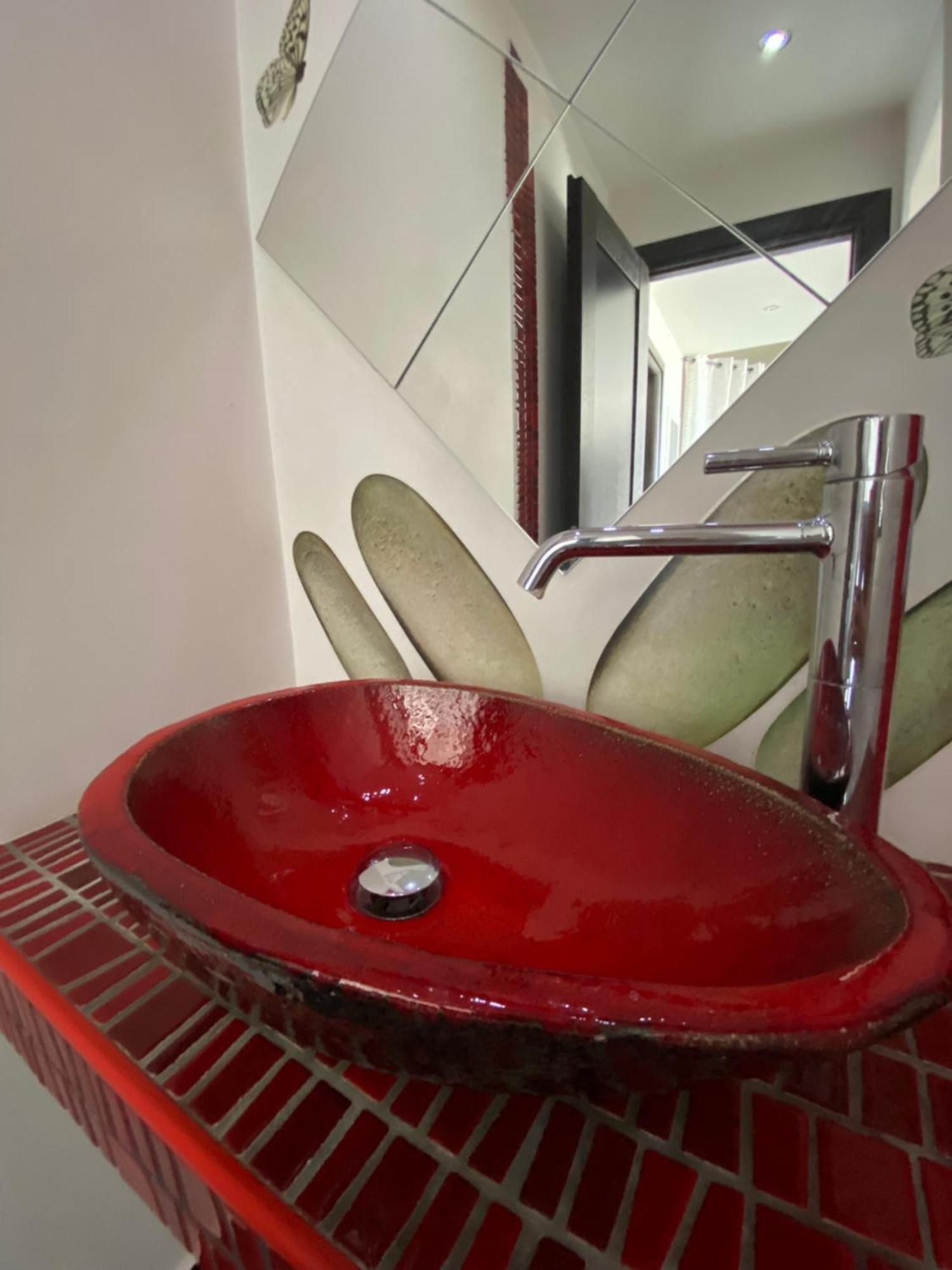 Luxury View Apartment 10Min From Athens Airport Koropíon Extérieur photo