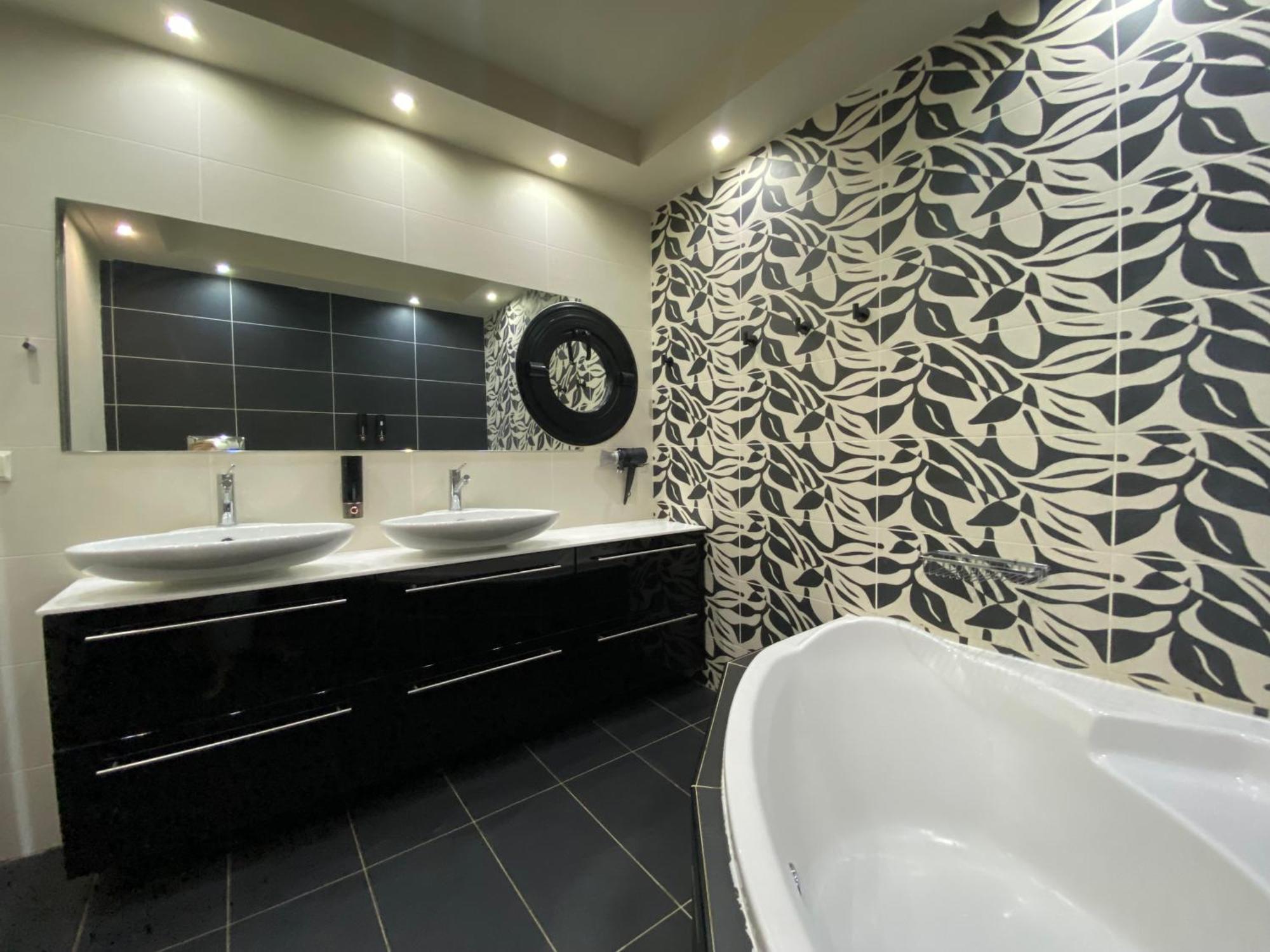 Luxury View Apartment 10Min From Athens Airport Koropíon Extérieur photo